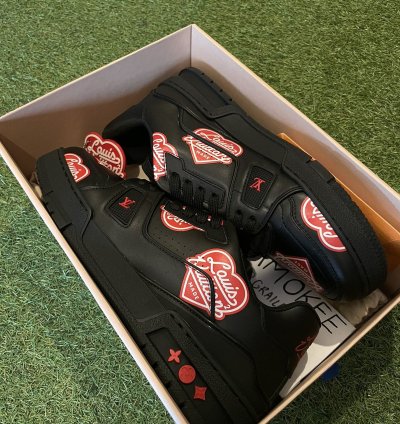 Lv Trainer Ft Nigo Black Red Hearts