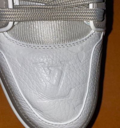 Lv Trainer Grey White Uk 7