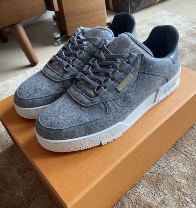 Lv Trainer Gris Wooly Fabric - Fw 19 Men Show