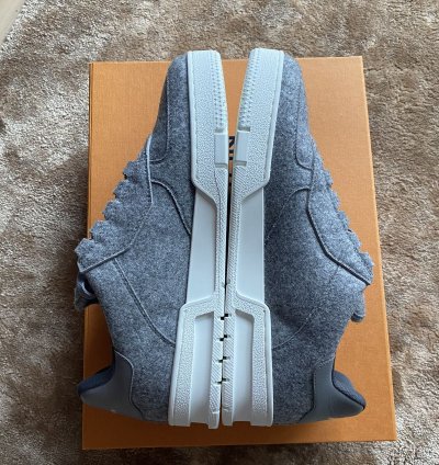 Lv Trainer Gris Wooly Fabric - Fw 19 Men Show