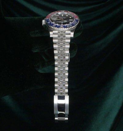 Rolex Gmt-master Ii Full Set Mint Gmt-master Ii Pepsi Black Dial Red Blue Bezel Ceramic Steel 126710blro