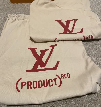 Lv Trainer Red White