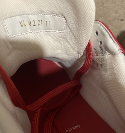 Lv Trainer Red White
