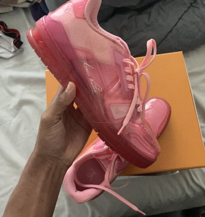 Lv Trainer Sneaker