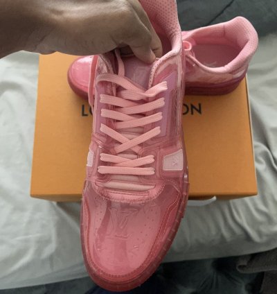 Lv Trainer Sneaker