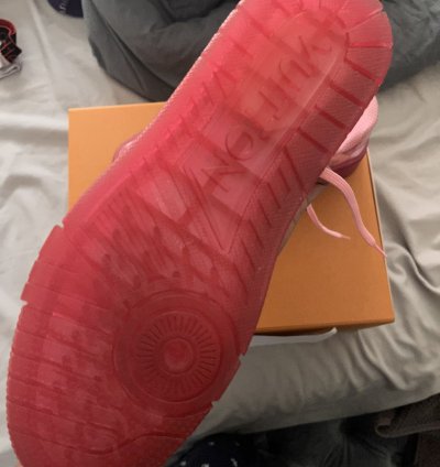 Lv Trainer Sneaker