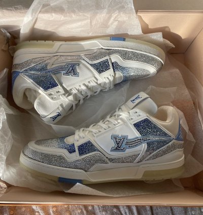 Lv Trainer Sneaker Azur Crystal