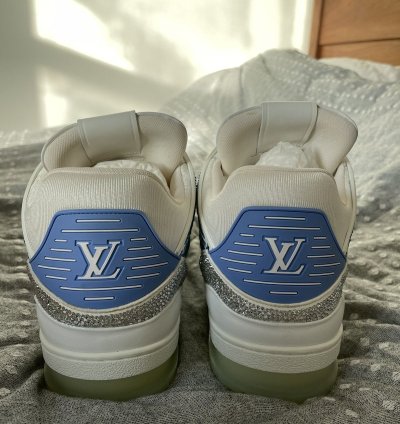 Lv Trainer Sneaker Azur Crystal