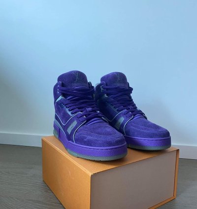 Lv Trainer Sneaker Mid-top