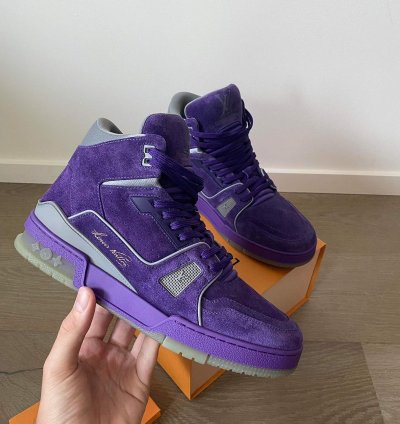 Lv Trainer Sneaker Mid-top