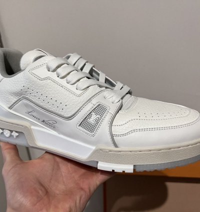 Lv Trainer Triple White