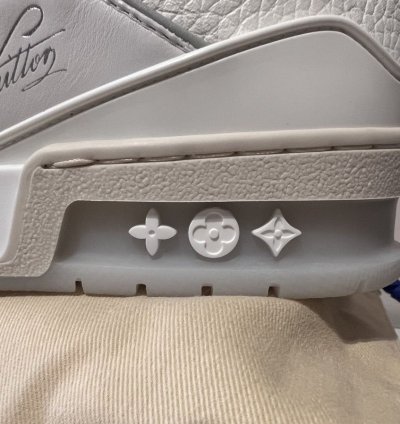 Lv Trainer Triple White