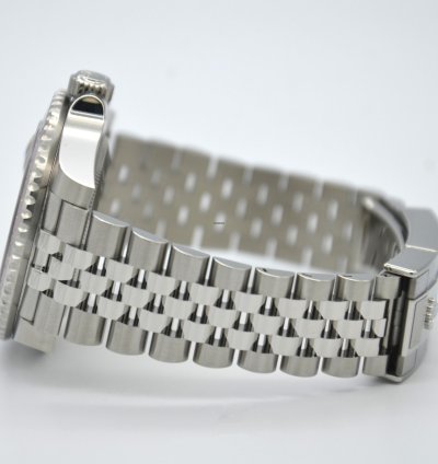 Rolex Gmt-master Ii Jubile Bracelet Pepsi 126710blro