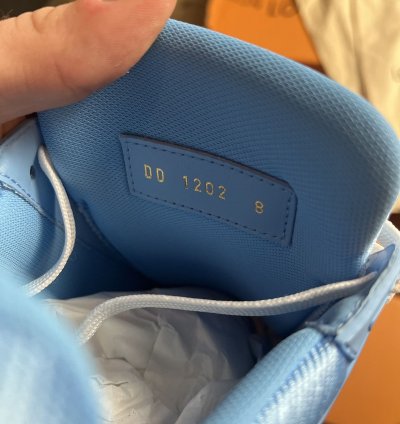 Lv Trainer Virgil University Blue