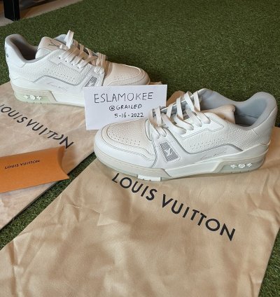 Lv Trainer White