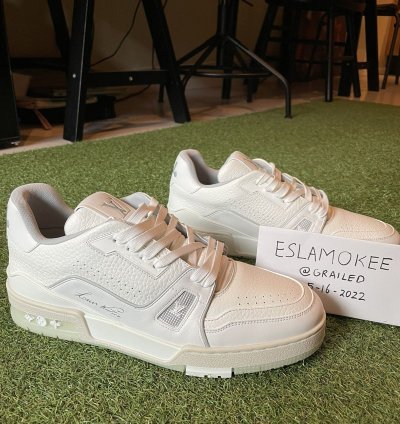 Lv Trainer White