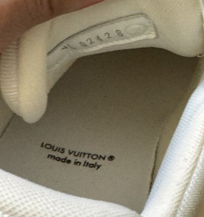 Lv Trainers All White