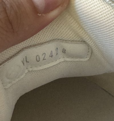 Lv Trainers All White