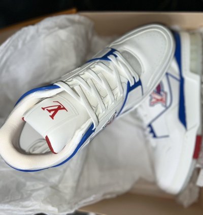 Mens Louis Vuitton Sneaker