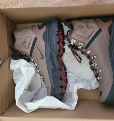 Nike Acg Air Zoom Gaiadome Gore-tex Trails End Brown