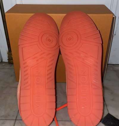 Monogram Sneakers From Louis Vuitton 2021ss