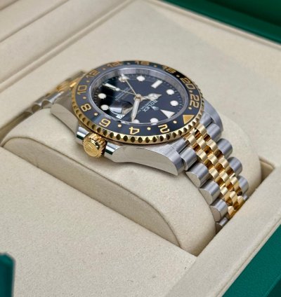 Rolex Gmt-master Ii New 2025 Gmt-master Ii 40mm 126713grnr Two-tone Jubilee Black Dial