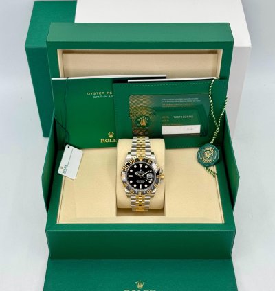 Rolex Gmt-master Ii New 2025 Gmt-master Ii 40mm 126713grnr Two-tone Jubilee Black Dial