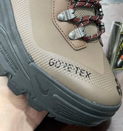 Nike Acg Air Zoom Gaiadome Gore-tex Trails End Brown