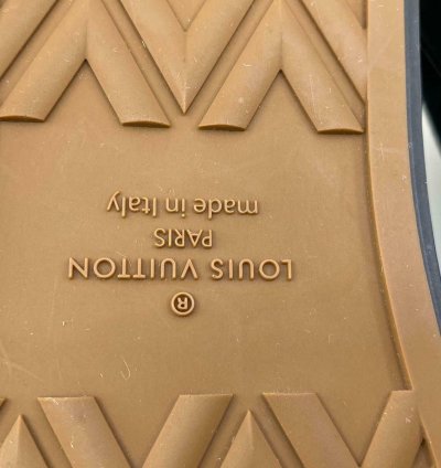 New Authentic Louis Vuitton Tattoo Sneaker Boot Alpes