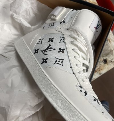 New Hi-top Rivoli Monogram Sneaker