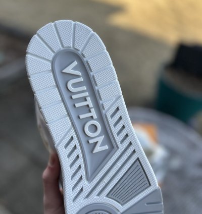 New Louis Vuitton Skate Grey White Size 11lv