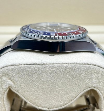 Rolex Gmt-master Ii Pepsi 126710blro Unworn Full Set