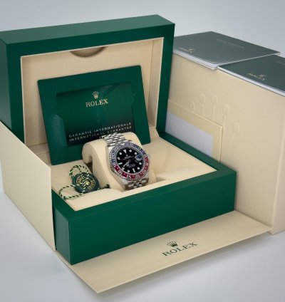 Rolex Gmt-master Ii Pepsi 2024 Mint Full Set Jubilee 126710blro