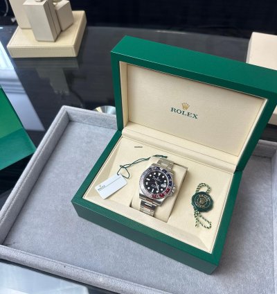 Rolex Gmt-master Ii Pepsi 2025 126710blro