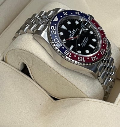 Rolex Gmt-master Ii Pepsi Gmt Jubilee Bracelet 2021 Mint 126710blro