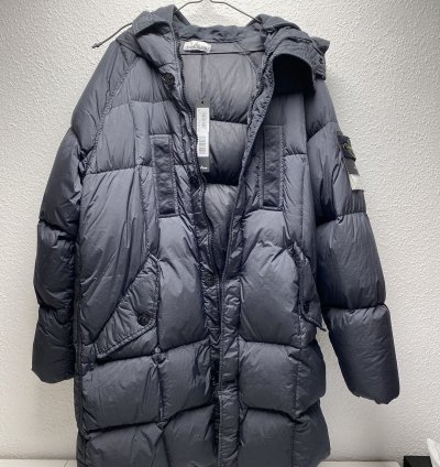 Garment Dyed Crinkel Reps Down Jacket With Defeats