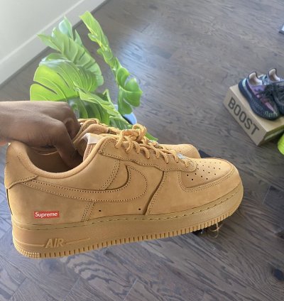 Nike Air Force 1 Low Supreme