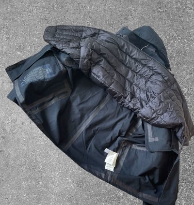 Ghost Piece 0- Ventile Bnwt