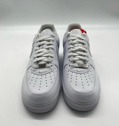 Nike Air Force 1 Low Supreme White