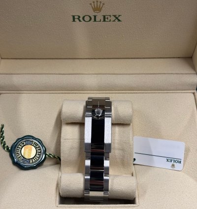 Rolex Gmt-master Ii Pepsi Oyster 2024