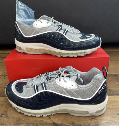 Nike Air Max 98 Supreme Obsidian Navy Patent Leather 1 97 95