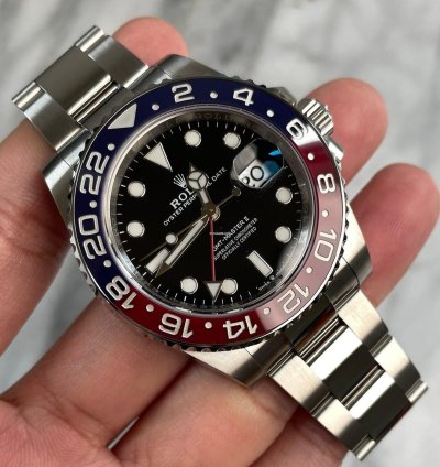 Rolex Gmt-master Ii Pepsi Oyster Bracelet Bnib 2025