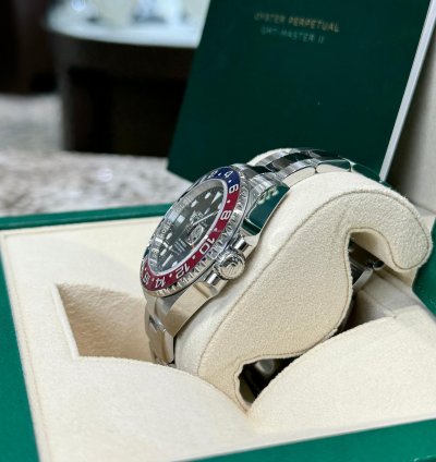Rolex Gmt-master Ii Pepsi Oyster Stainless Steel 2023 Full Set