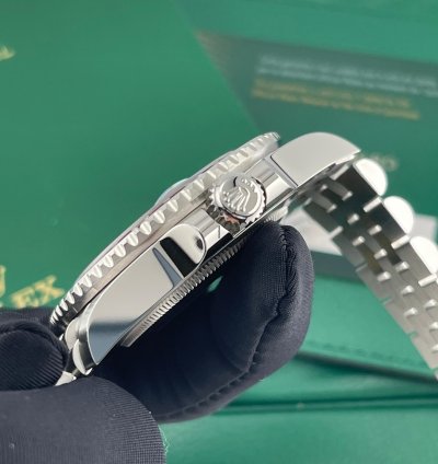 Rolex Gmt-master Ii Perfect Unworn Pepsi Jubilee Bracelet