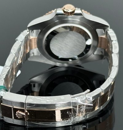 Rolex Gmt-master Ii Root Beer Black Dial 2025