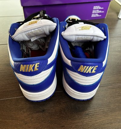 Nike Sb Dunk Low Supreme Blue