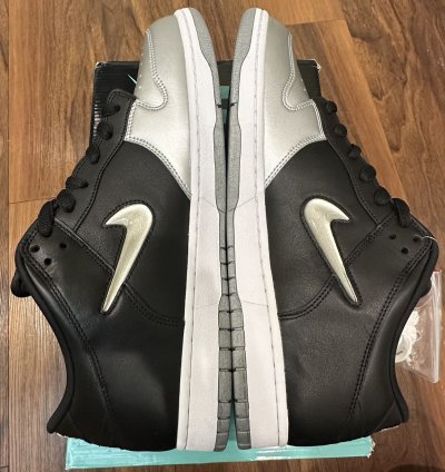 Nike Sb Dunk Low Supreme Jewel Swoosh Silver Stars Retro 14
