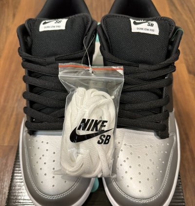Nike Sb Dunk Low Supreme Jewel Swoosh Silver Stars Retro 14