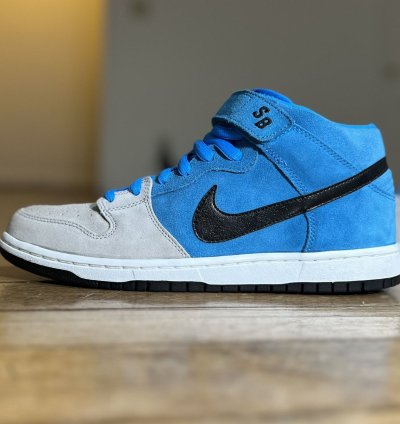 Nike Sb Dunk Mid Beavis Size 10