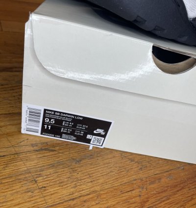 Nike Sb Supreme Darwin Low